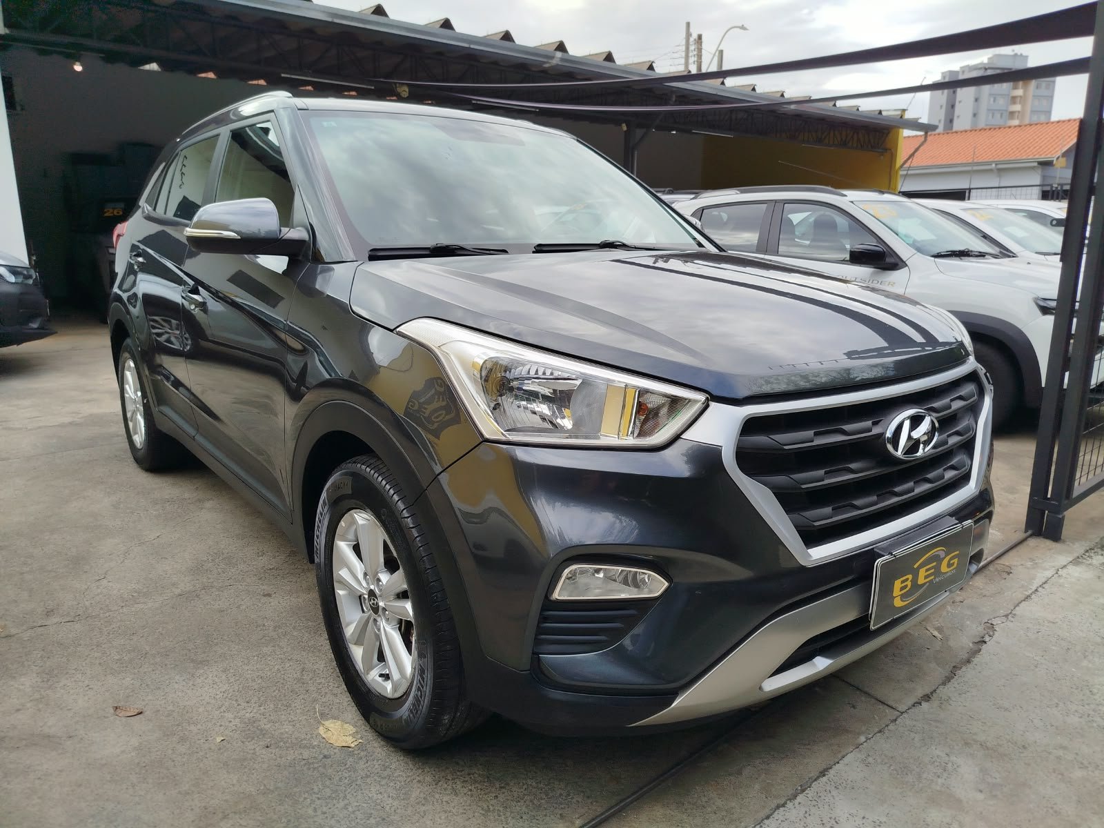 HYUNDAI Creta